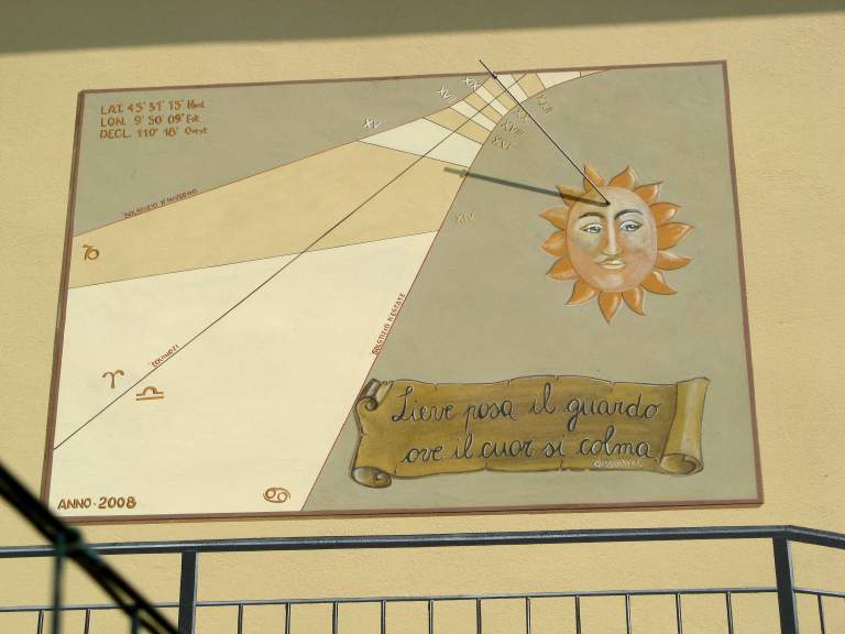 sundial in Palosco (BG)